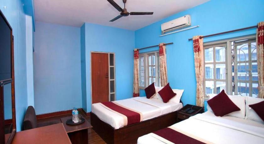 Oyo 381 Pashupati Plaza 2* Kathmandu
